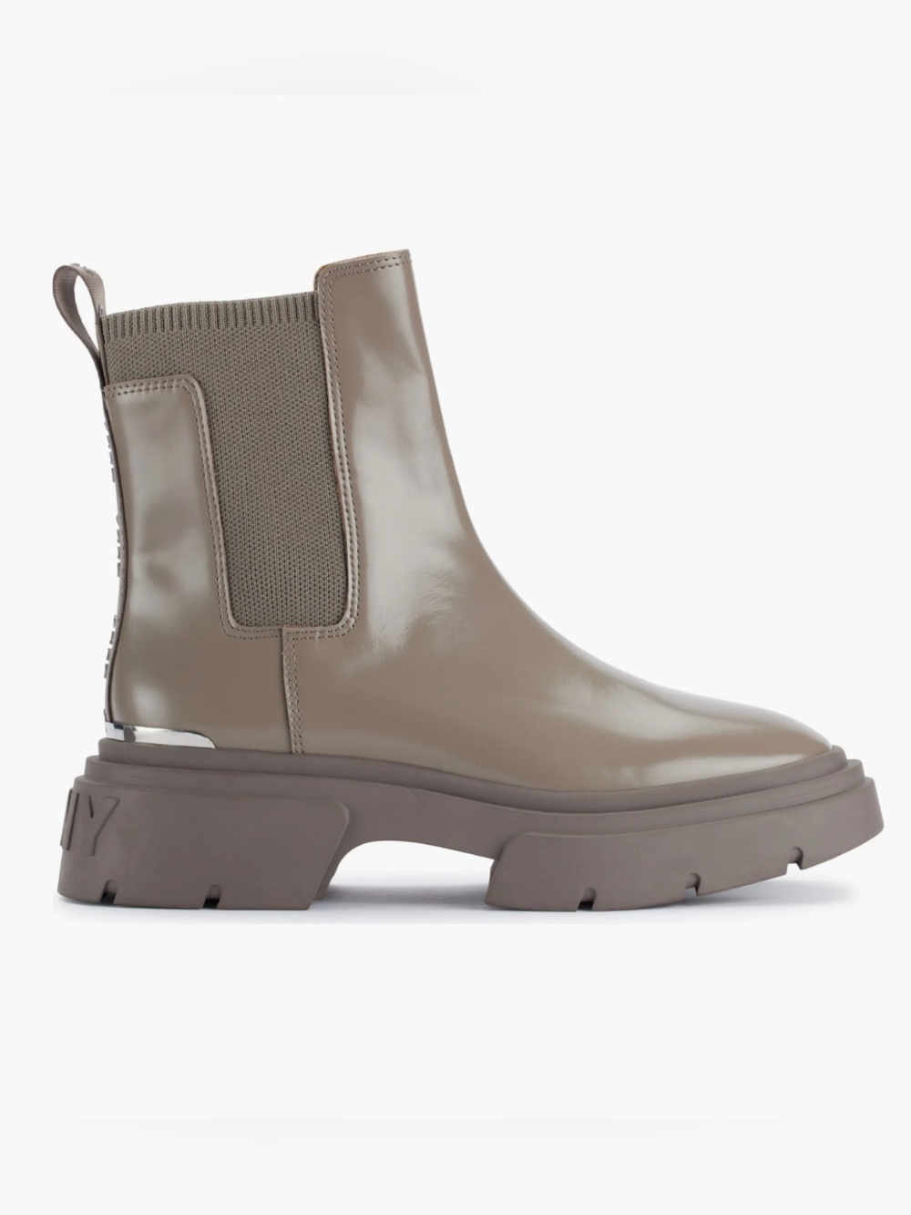 New DKNY Fenella Lug Sole Chelsea Boot in Ash Leather Size 7